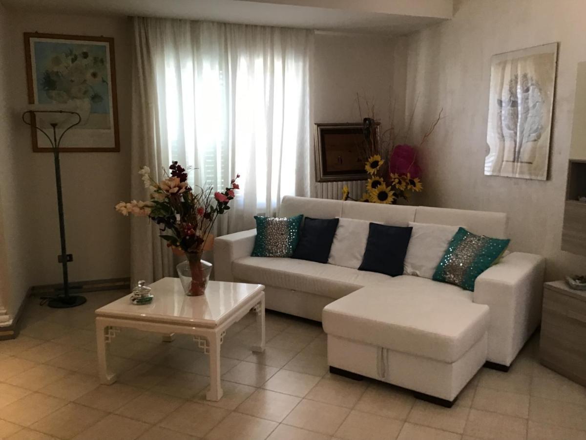 B&B Villa Tania Lido di Noto Kültér fotó